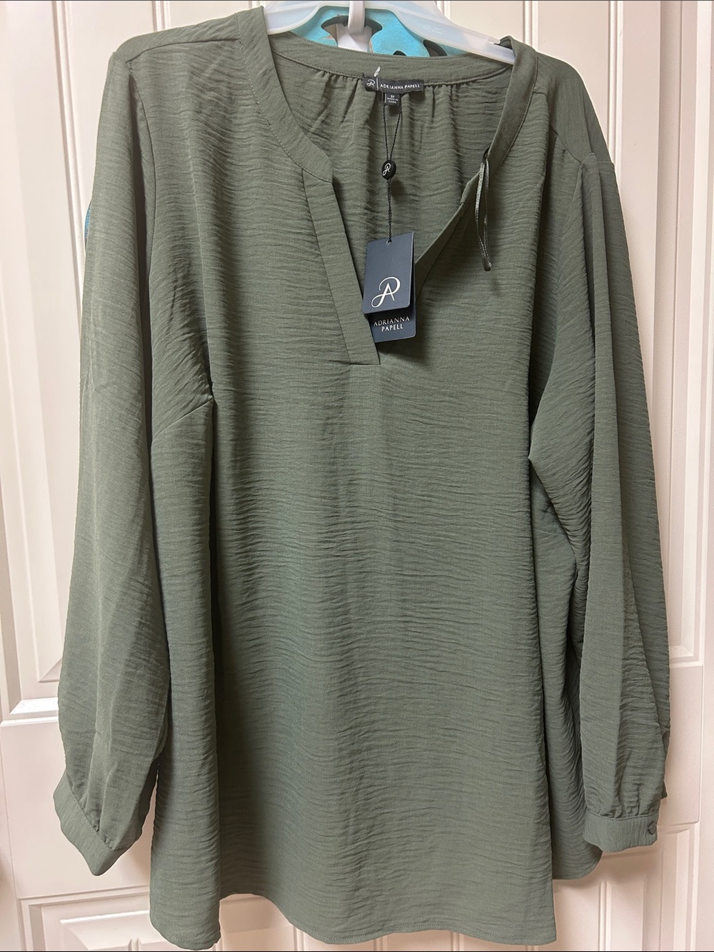 Adrianna Papell Olive Green Long Sleeve Textured Blouse